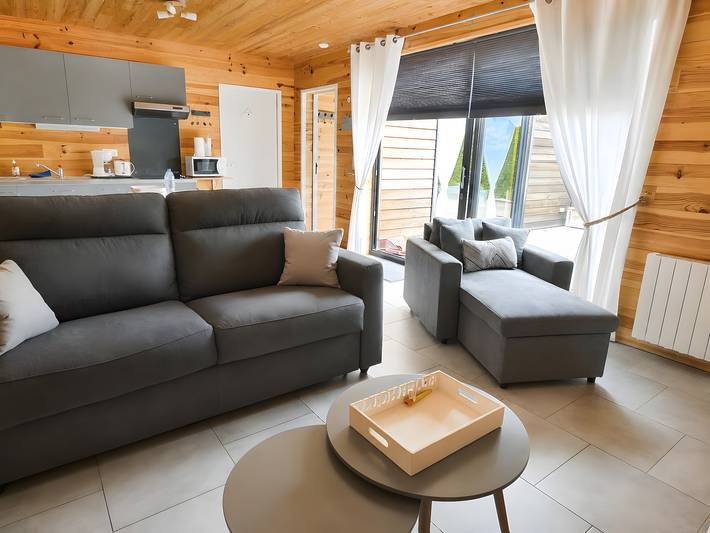 Chalet « Le Ch'ti Lecelles » avec terrasse privative et jardin privé in Lecelles, Région de Valenciennes
