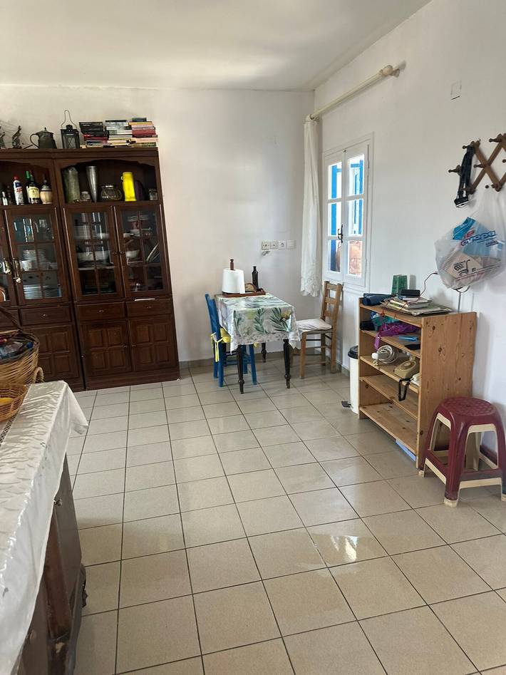 Location de vacances pour 8 personnes, avec balcon et jardin, adapté aux familles dans Cythère - 2
