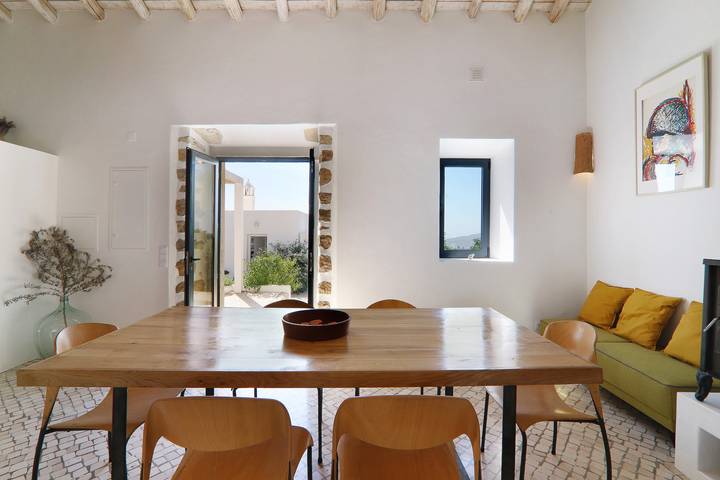 Villa Casa Linear con Vista Mare, Terrazza & Wi-Fi in Loulé (São Sebastião), Distretto di Faro