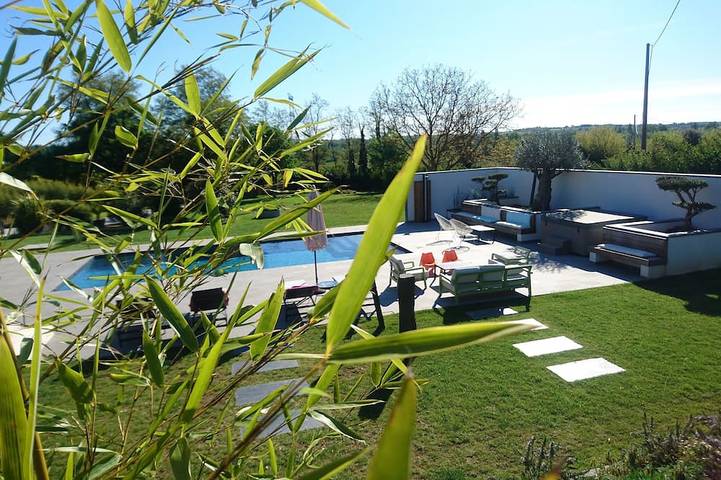 Location de vacances pour 10 personnes, avec jardin, animaux acceptés à Verfeil - 3