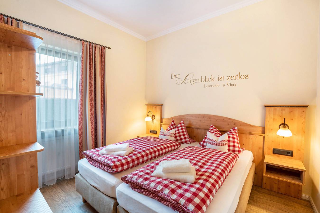 Ganze Wohnung, Ferienwohnung 'Komfort Römersberger - 6' mit privater Terrasse, privatem Garten und Wi-Fi in Vogtareuth, Landkreis Rosenheim