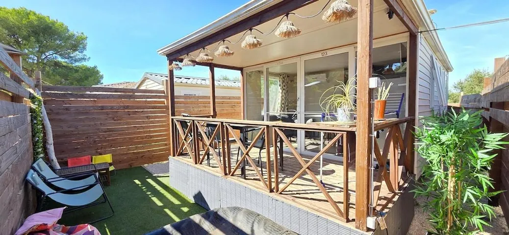 Casa de huéspuedes para 4 personas, con terraza y jacuzzi, Se admiten mascotas - 1