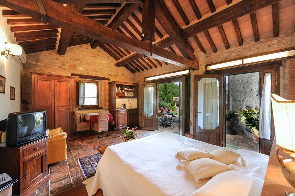 Villa Il Gufo - Sieben Schlafzimmer Villa, Schläft 20 in Anghiari, Valtiberina