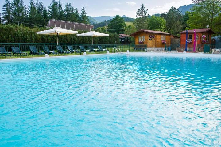 Hôtel pour 2 personnes, avec vue ainsi que piscine et jardin à Pescasseroli - 4