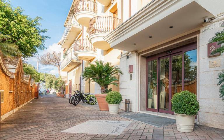 Appartamento per 3 persone, con Balcone e Giardino a Vibo Marina