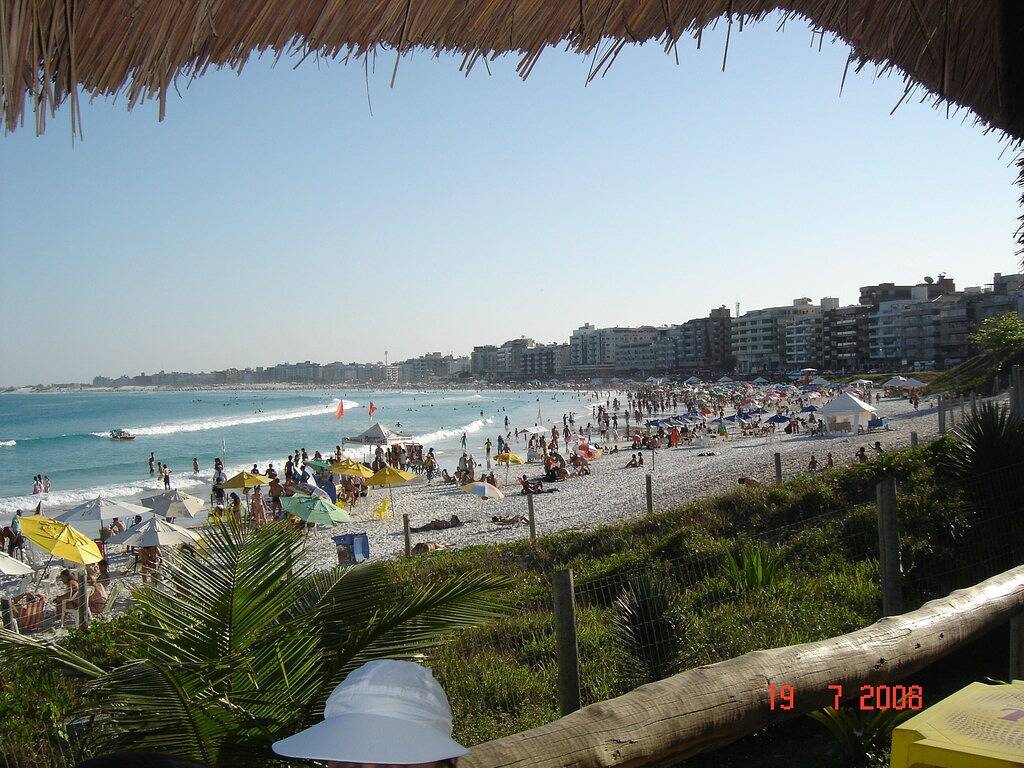 Ganze Wohnung, Große Wohnung, möbliert, am Strand von Forte. in Praia do Forte Cabo Frio, Rio de Janeiro (Bundesstaat)