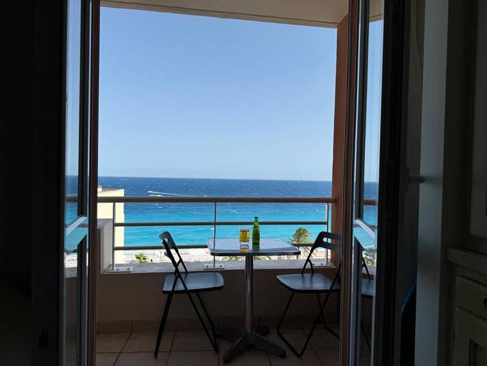 Gîte pour 4 personnes, avec vue et terrasse dans Plage Carras Nice - 3