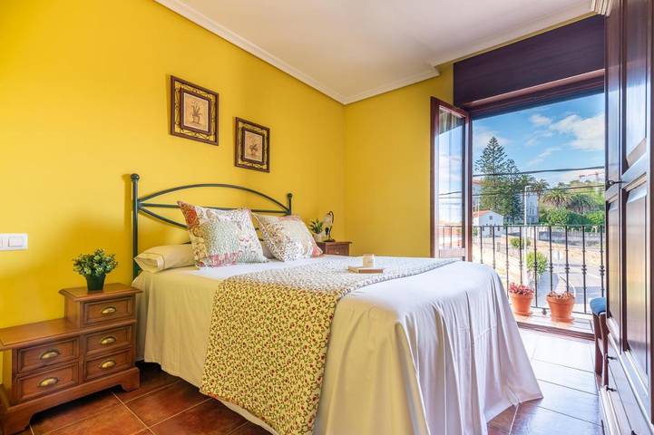 Gîte pour 2 personnes, avec jardin dans Cóbreces - 2