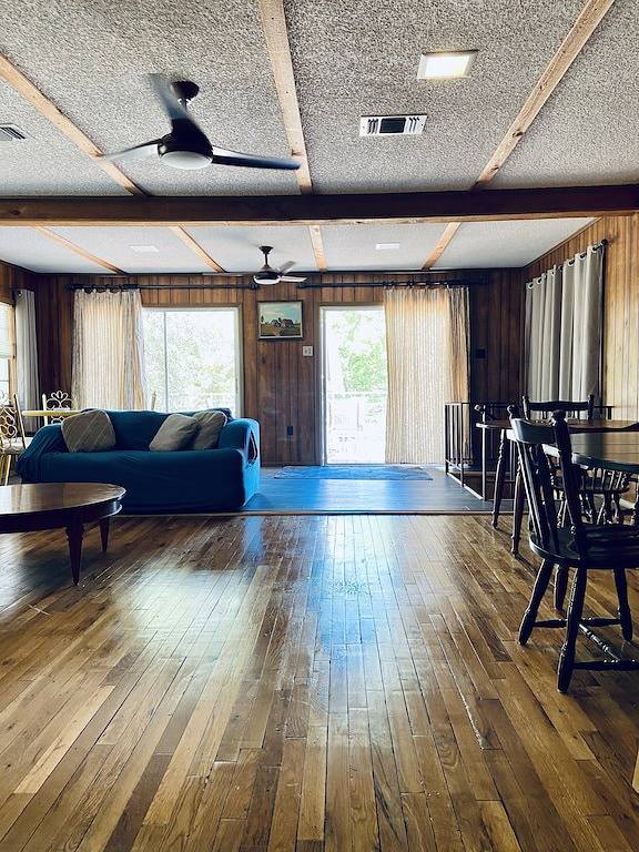 Ferienhaus für 9 Personen, mit Garten und Balkon, mit Haustier - 1