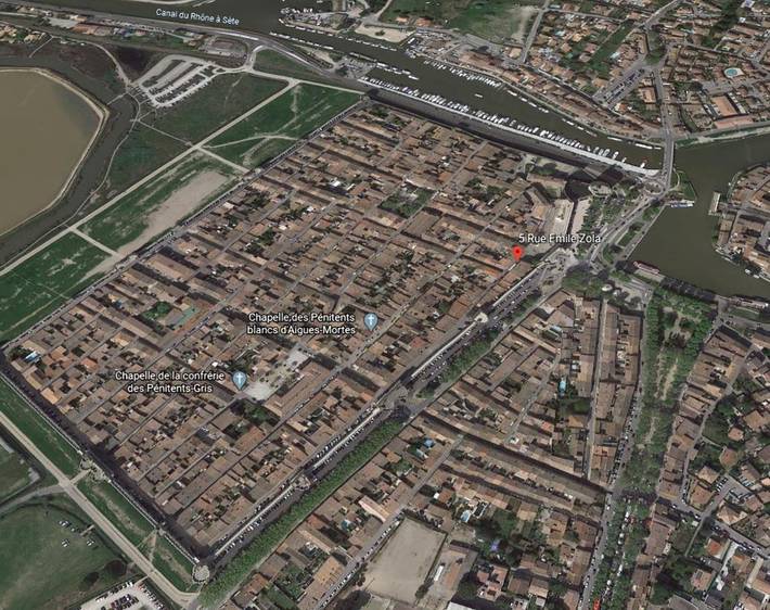 Gîte pour 6 personnes dans Office de Tourisme d'Aigues-Mortes en Terre de Camargue - 4