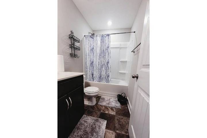 Vacation rental for 8 people, with pets in Clarksville