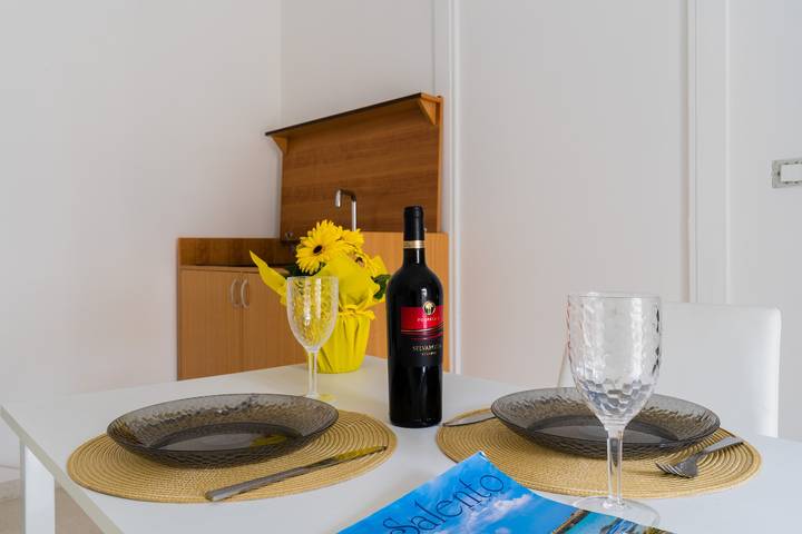 Casa Elaia: 4 Guests in Cannole with Wi-Fi and Air Conditioning in Cannole, Lecce Province