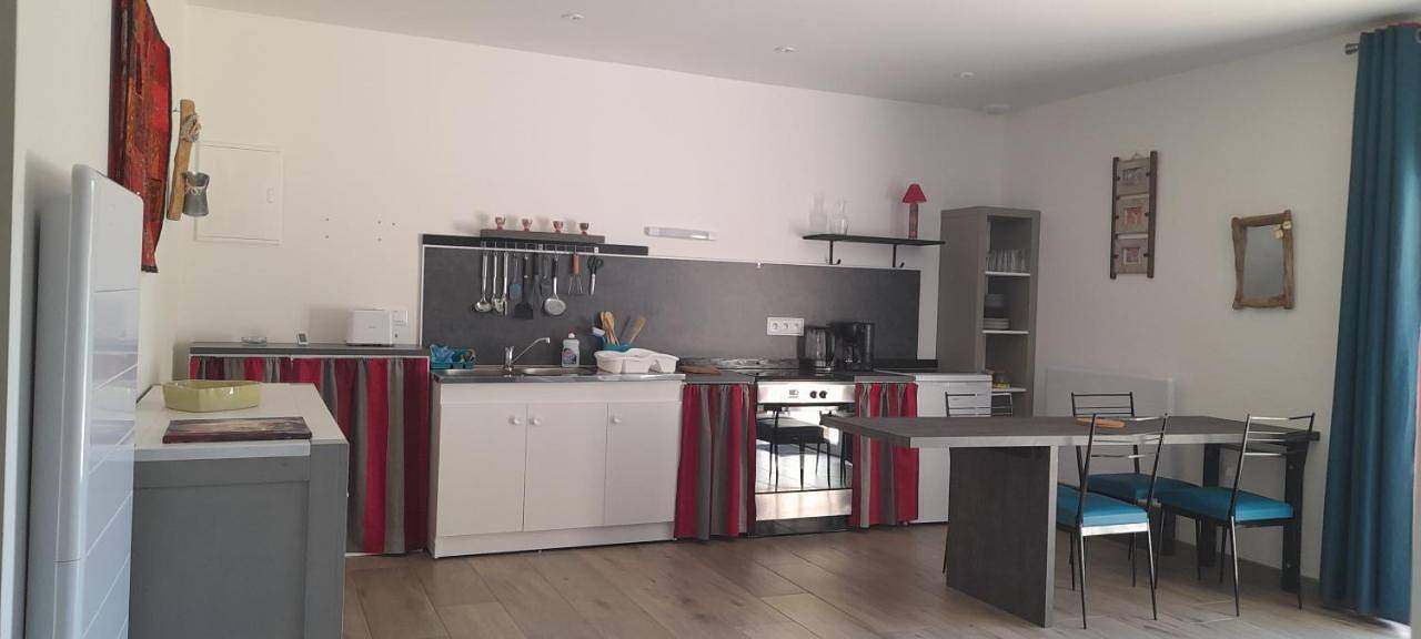 Appartement entier, La Grange Aux Etangs in Civens, Montbrison