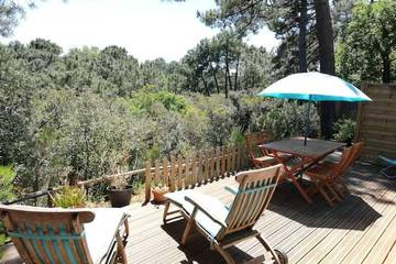 Location de vacances pour 4 personnes, avec jardin et terrasse dans Maubuisson