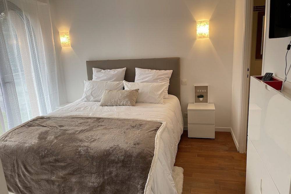 Villa Cholet, proche du Puy du fou,Nantes, Angers, Sables d'Olonne.. in Cholet, Région de Cholet