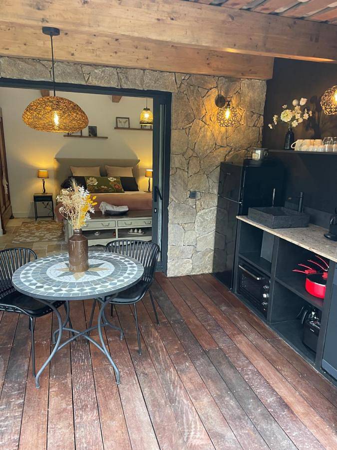 Maison d’hôte pour 2 personnes, avec piscine ainsi que jacuzzi et jardin en Corse - 4