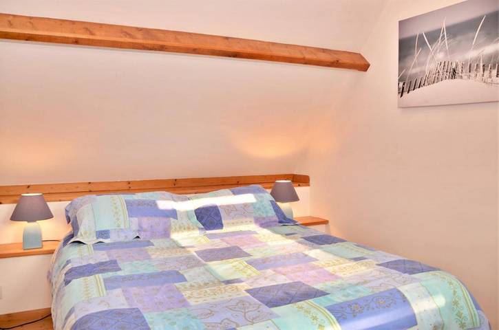 Location de vacances pour 4 personnes, avec vue ainsi que jardin et piscine à La Vraie-Croix - 4