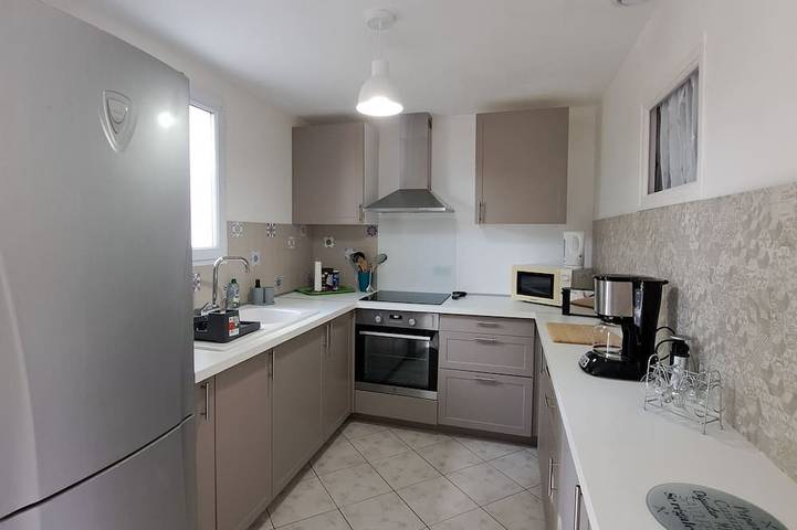 Location de vacances pour 3 personnes, avec terrasse et jardin à Grues - 4