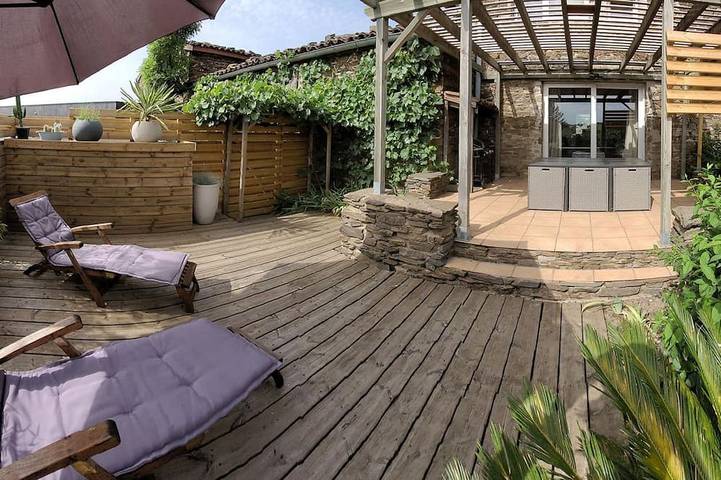 Gîte pour 5 personnes, avec terrasse, animaux acceptés - 1