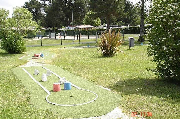 **** Spacious Mobile Home 1/8 Pers Les Charmettes **** in Les Mathes, Côte de Beauté