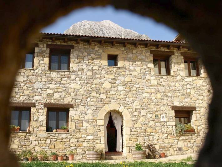 Apartamento de vacaciones para 4 personas, con vistas y jardín en Valle de Benasque