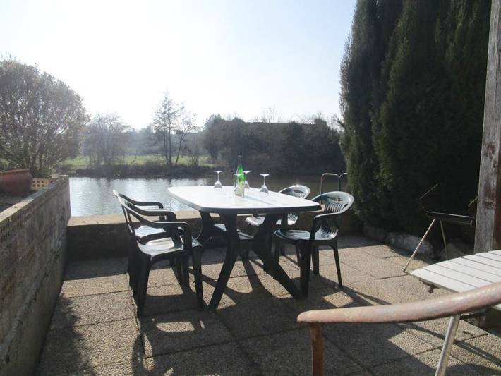 Location de vacances pour 6 personnes, avec vue et jardin à Fresnay-sur-Sarthe - 4