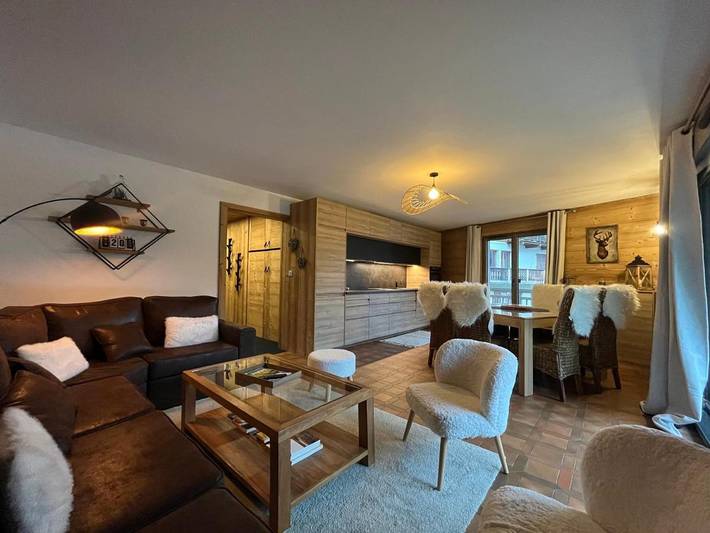 Gîte pour 8 personnes, avec jardin et vue dans Office de Tourisme de Praz sur Arly