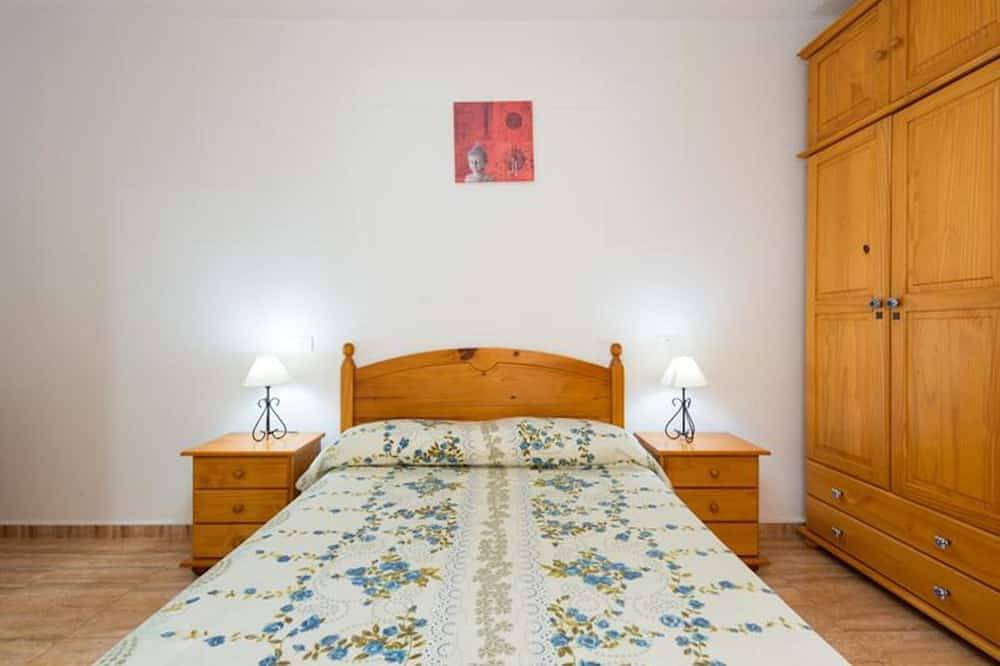 Entire apartment, 2A Apartment In Gran Canaria Faycan in Vecindario, Santa Lucía de Tirajana