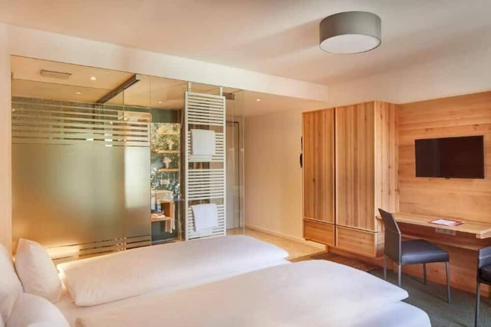 Ganze Wohnung, Doppelzimmer Deluxe, 31 qm, max. 2 Personen in Elzach, Südschwarzwald