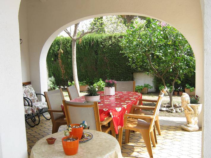 Location de vacances pour 10 personnes, avec jardin et terrasse, animaux acceptés à Vilafortuny - 2