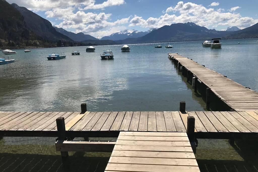 Appartement entier, Chez Jacques - terrasse avec vue lac et montagne in Annecy-le-Vieux, Annecy (commune)