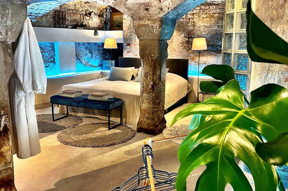 Ganze Wohnung, Private, spacious Ateliertostay! 150m2 in Deventer, IJssel