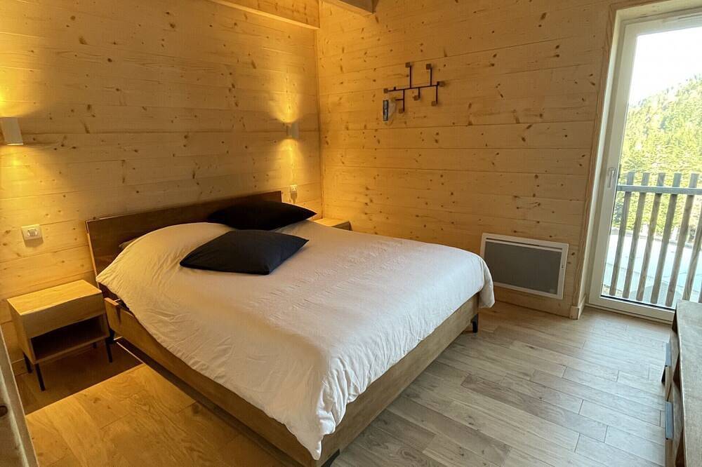 Entire apartment, Triplex - Rdc les Ecrins in Le Lioran, Laveissière