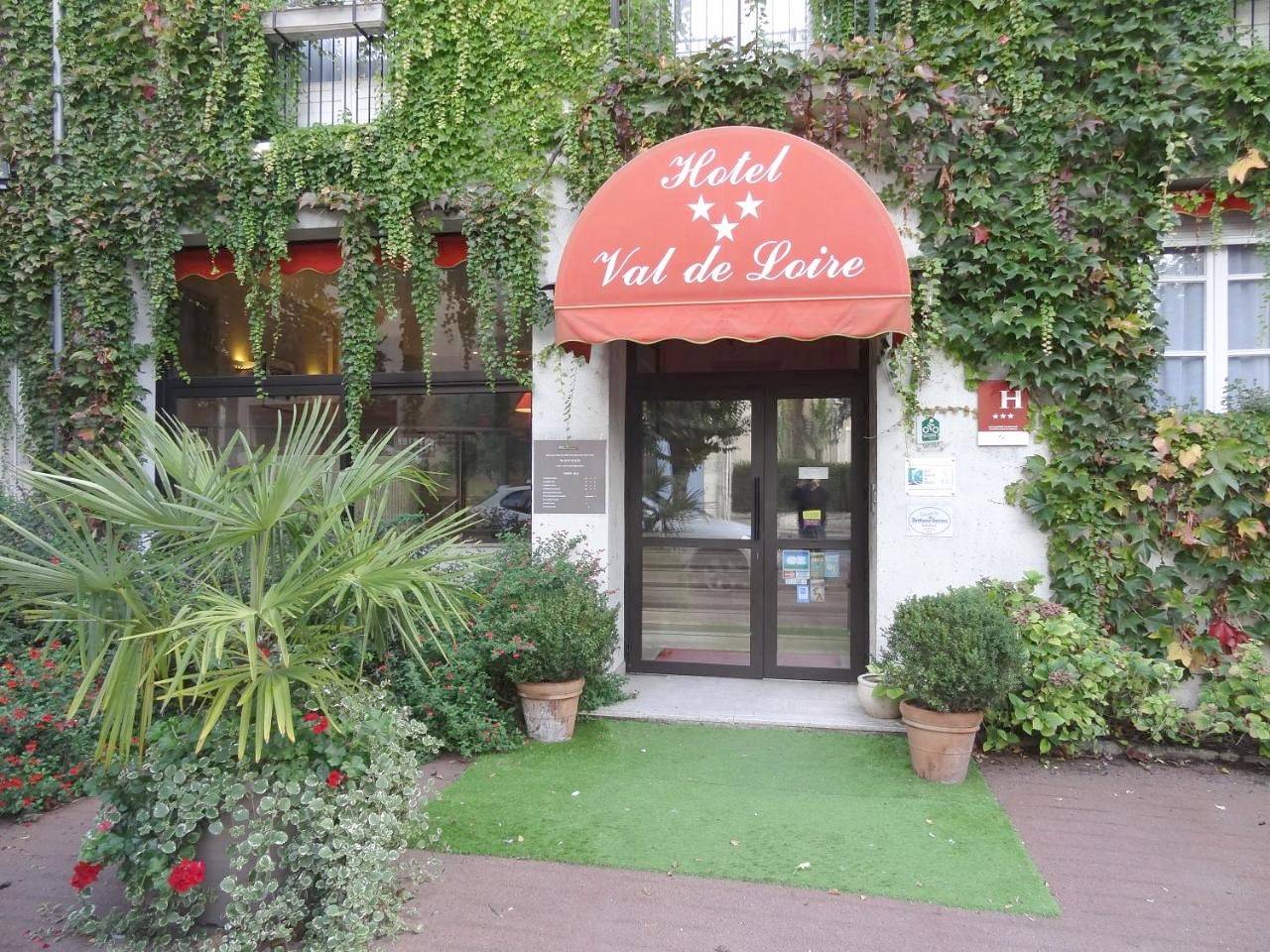 Hotel Val De Loire in Azay-le-Rideau, Vallée de la Loire