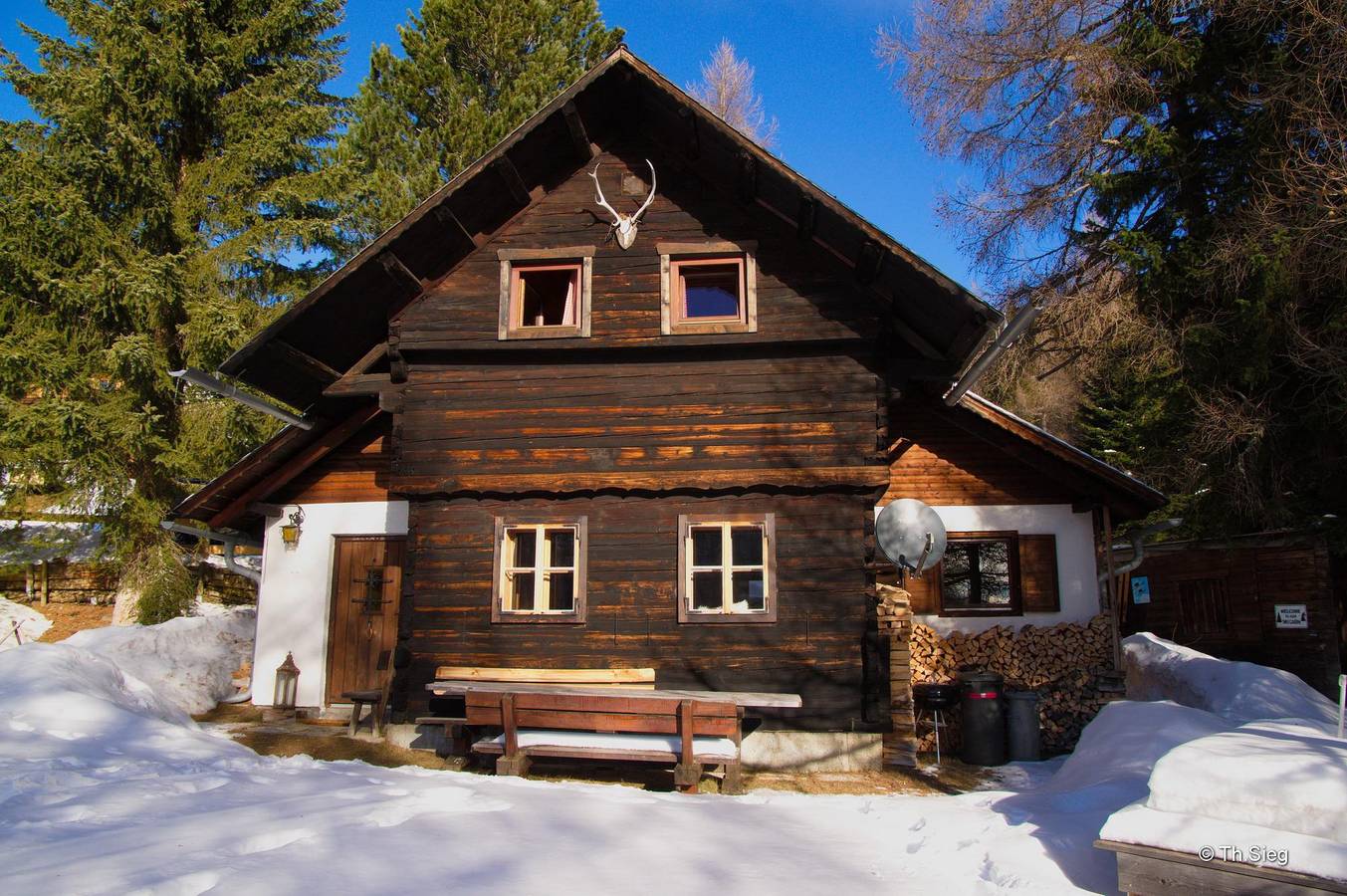 Ganze Ferienwohnung, Falkert-Hütte „Beim Almöhi" in Reichenau (Österreich), Nockberge
