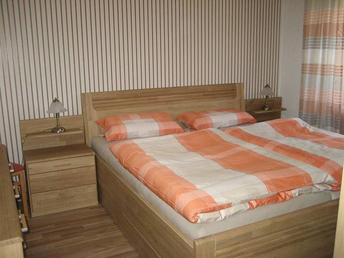 Ganze Ferienwohnung, Ferienhaus Schehl in Erlenbach bei Dahn, Landkreis Südwestpfalz