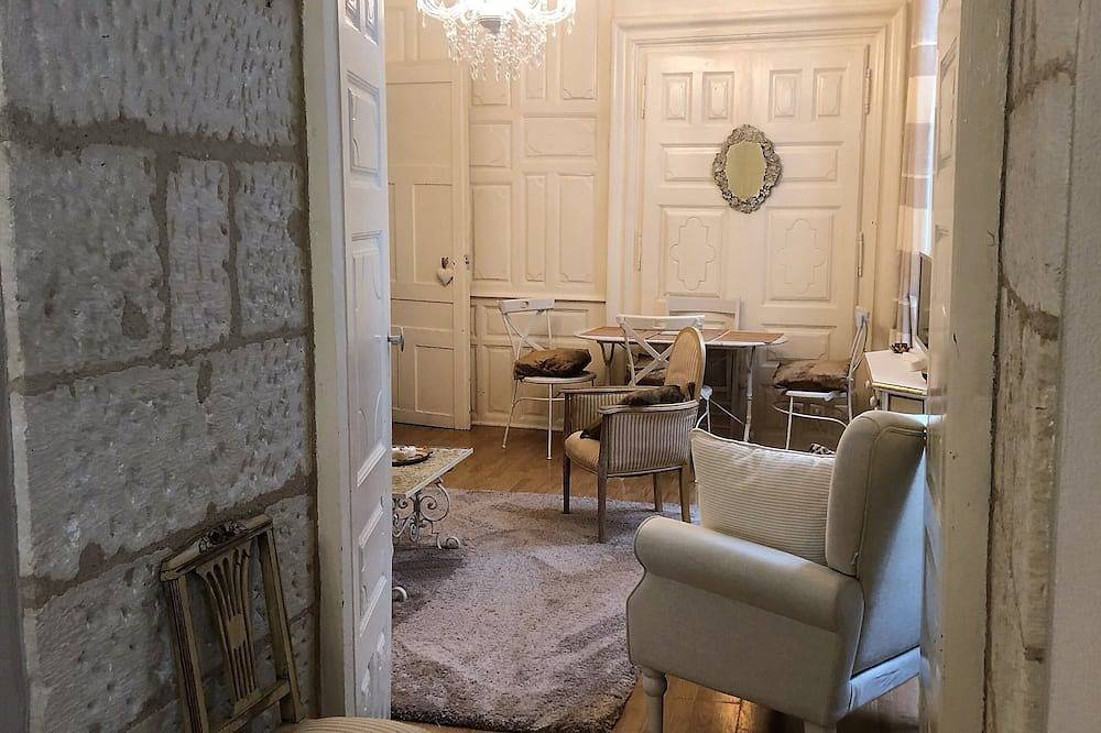 Entire apartment, Appartement Classé Dans Périgueux Historique in Périgueux, Périgord Blanc