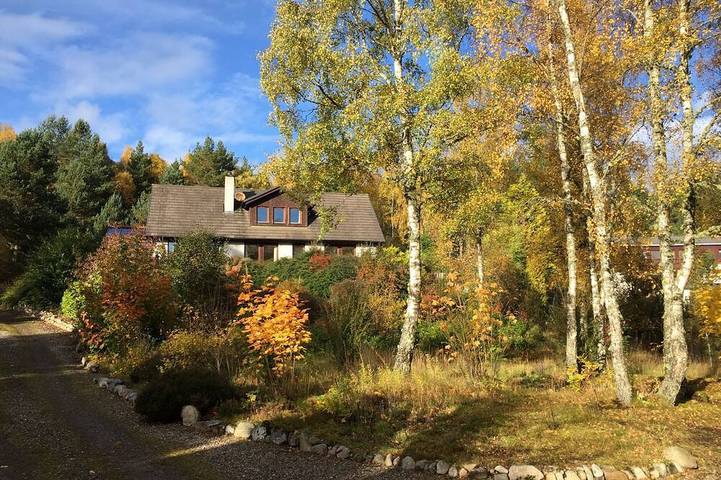Cottage for 8 people, with garden and terrace in Boat of Garten