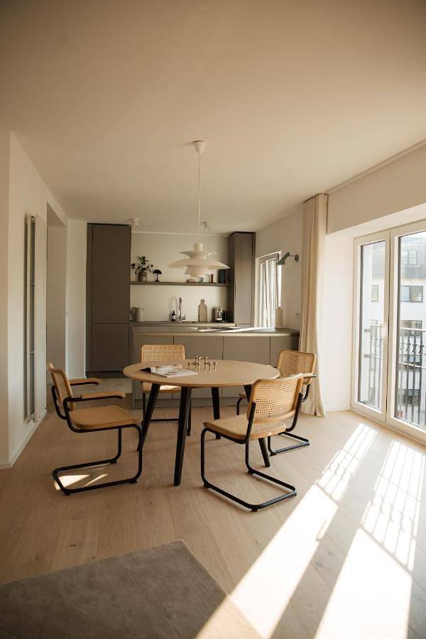 Apartment for 2 people, with view in Cologne