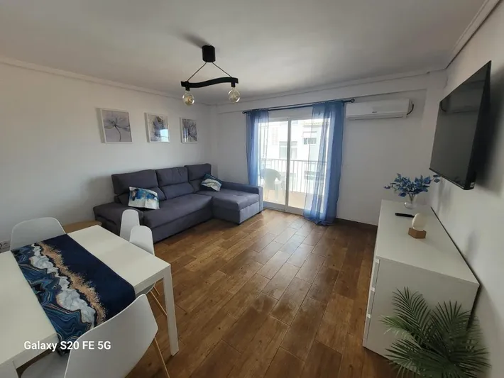 Apartamento de vacaciones para 6 personas, con terraza y vistas - 1