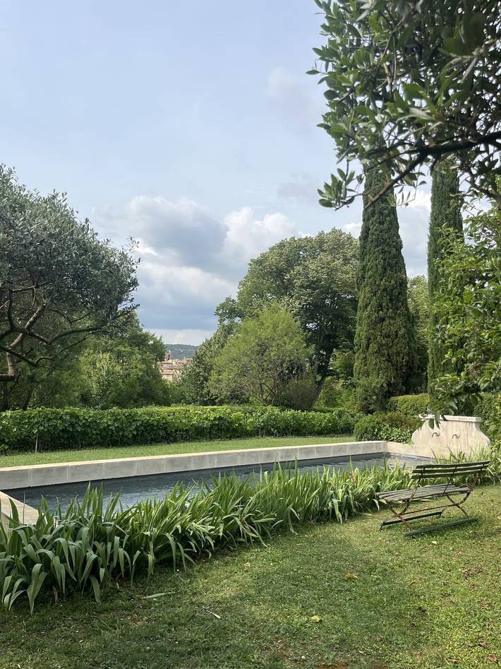 Location de vacances pour 8 personnes, avec jardin et terrasse à Lourmarin - 4