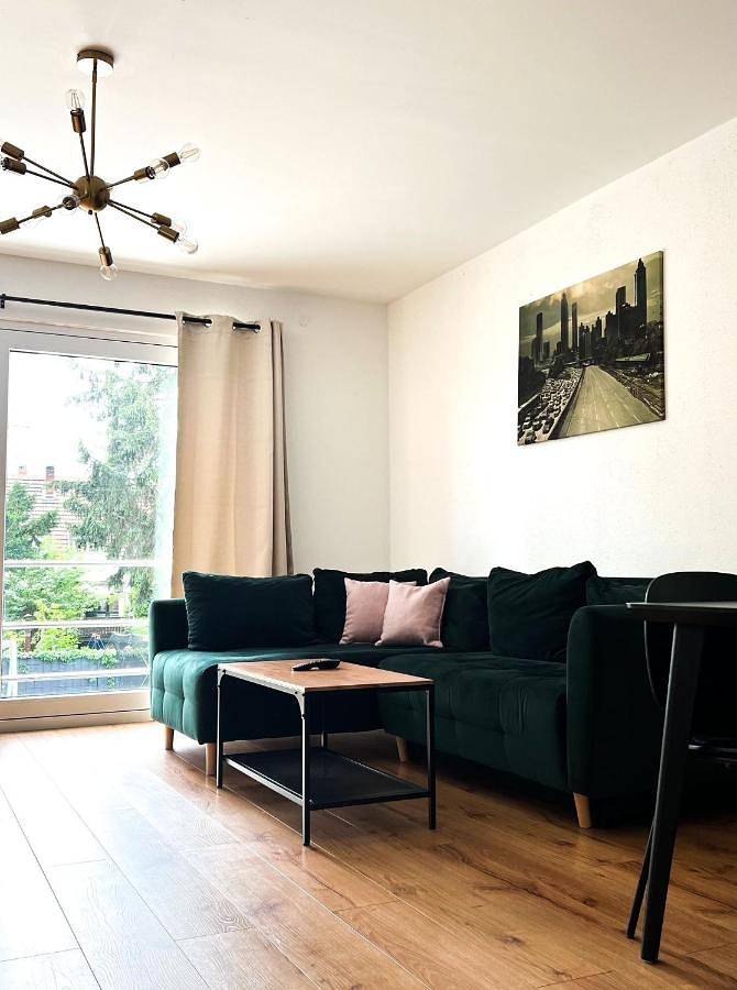 Entire apartment, 2 Zkb Apartment in Mannheim Küche - Parken - Großer Tv in Mannheim, Kurpfalz