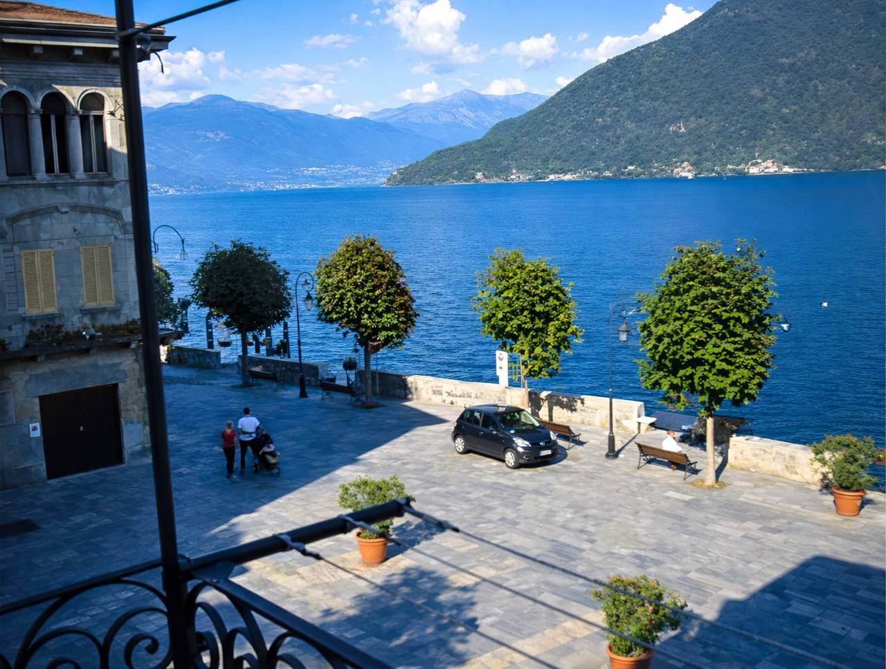 Appartement entier, Appartement de vacances pour 4 personnes avec vue in Cannobio, Commune de Cannobio