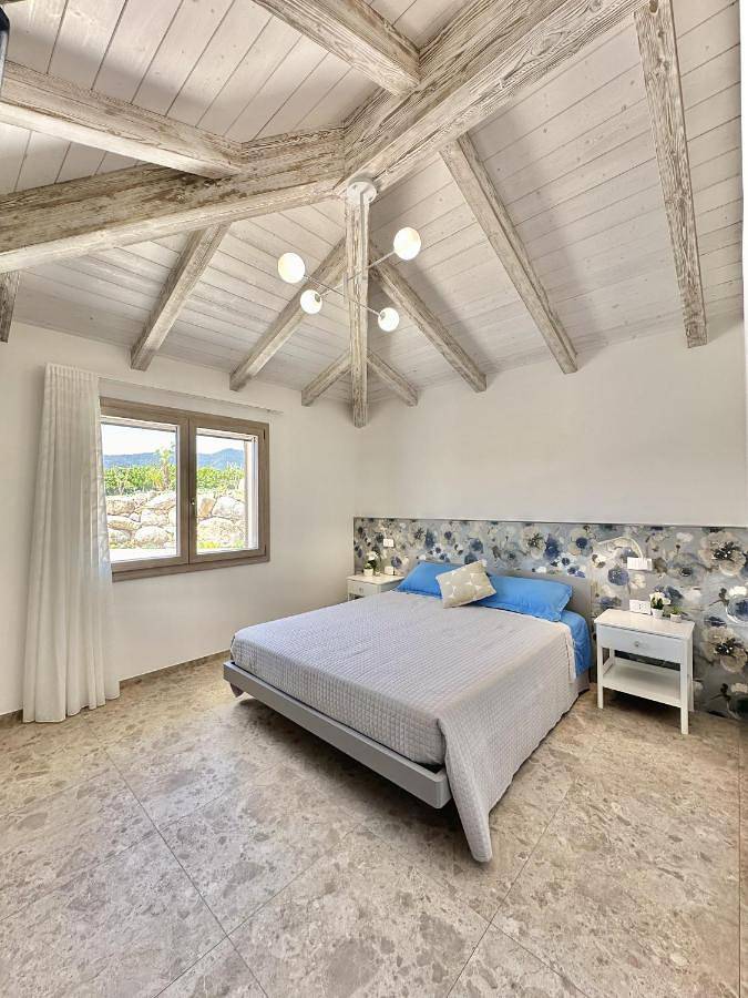 Location de vacances pour 8 personnes, avec piscine et jardin à Castiadas - 4