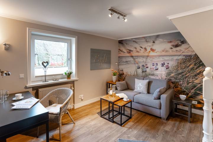 Ferienwohnung für 3 Personen, mit Terrasse und Garten in Sylt-Ost