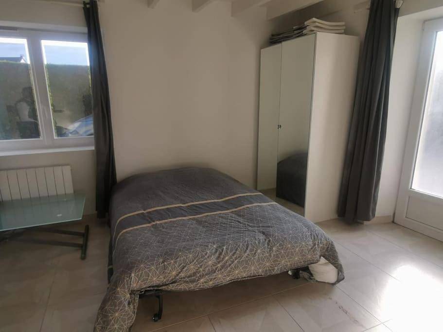 Appartement entier, One-Bedroom Apartment in Villeron, Val-d'Oise