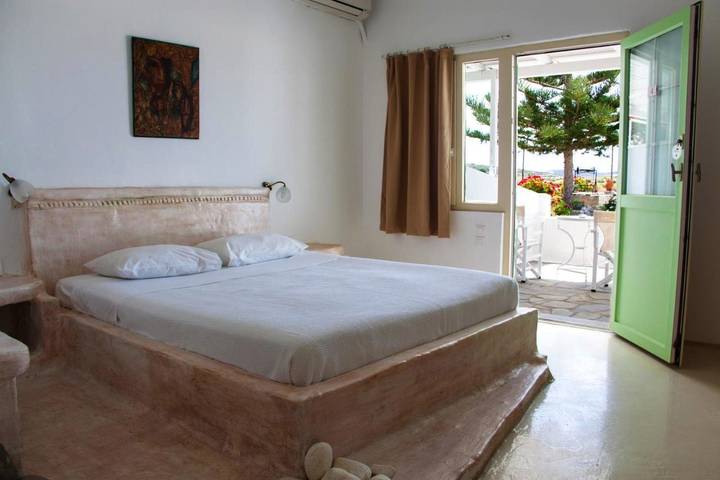 Location de vacances pour 2 personnes, avec jardin ainsi que vue et terrasse dans Milos - 4