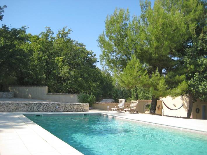 Location de vacances pour 8 personnes, avec jardin à Saignon - 3