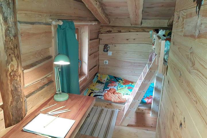 La Cabane en rondins Remise de la Bécasse in Saint-Paul-lès-Monestier, Parc naturel régional du Vercors