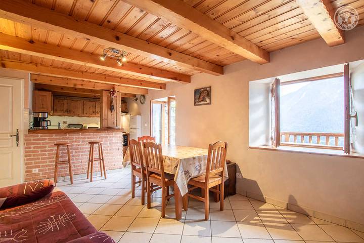 Gîte pour 4 personnes, avec Balcon et Terrasse